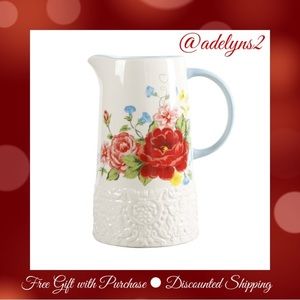 🌺♥️ New Pioneer Woman Sweet Rose Water Pitcher